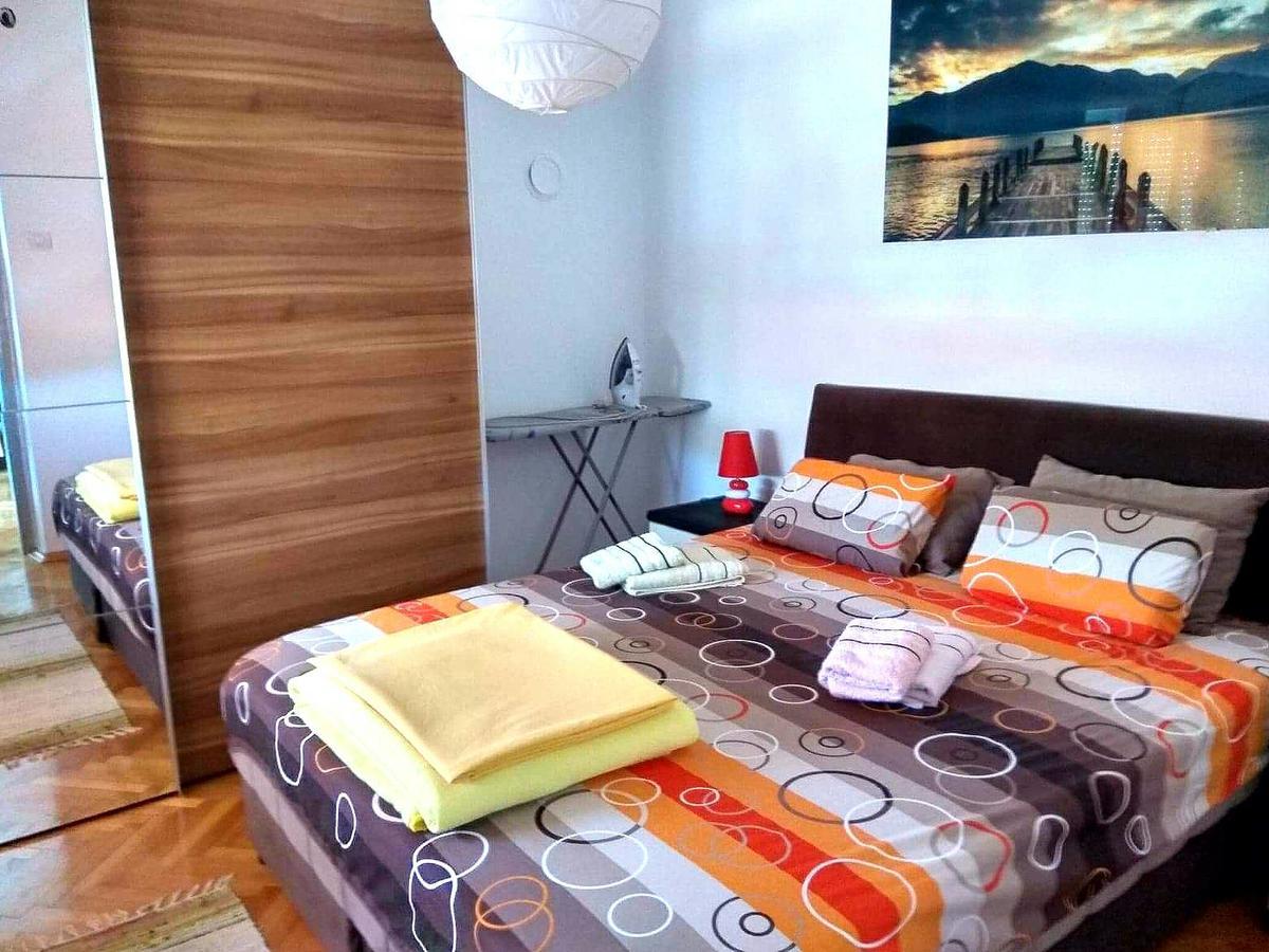 Apartment Tea Cetinje Bagian luar foto